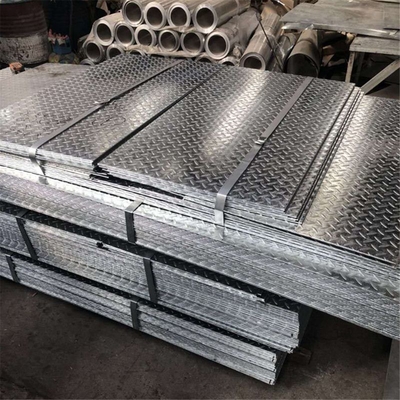China Factory 4mm 6mm Galvanized Steel Plate Best Price Checkered Steel Plate  Customized for Transportation
