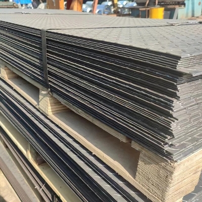 Hot Sale High-strength A36 Q235 Galvanized Checkered Plate 2mm 3mm 4mm Customized Galvanized Checkered Plate