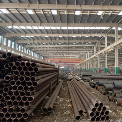 Manufacturer Supply ASTM A106 Q195 API Hot Rolled Black Iron Carbon Ms Round Steel Pipe Welded/Seamless Pipe