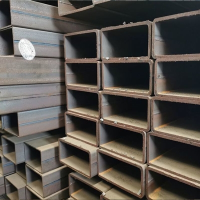 Satisfaction Guarantee A36, A53, A106 A192 1-12m Large Stock Carbon Steel Square Pipe for Building Material